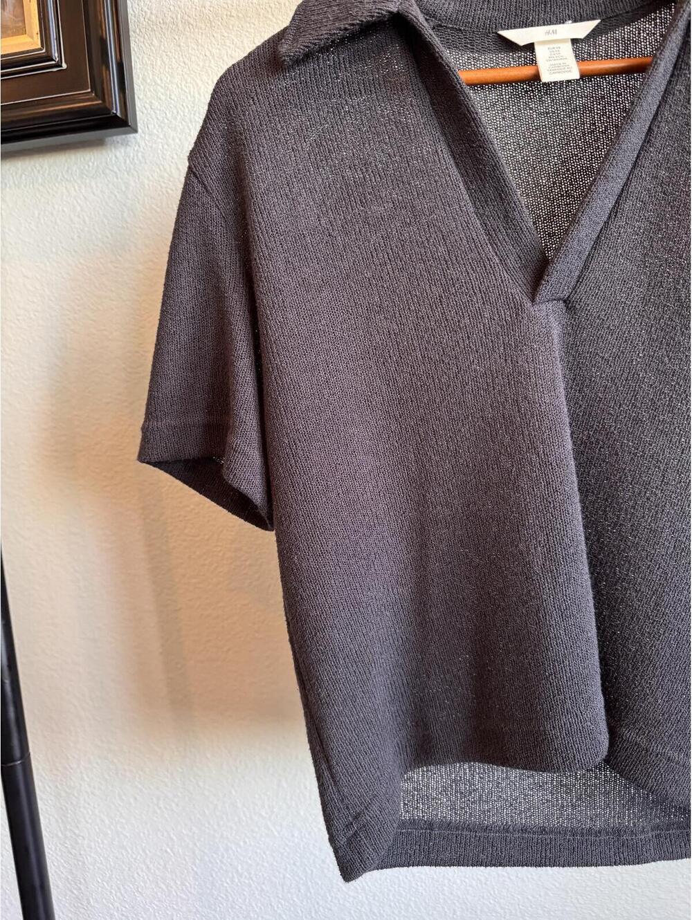 H&M Black Collared Knitted Polo Top XS Textured Short Sleeve Loose Fit - Picture 3 of 5